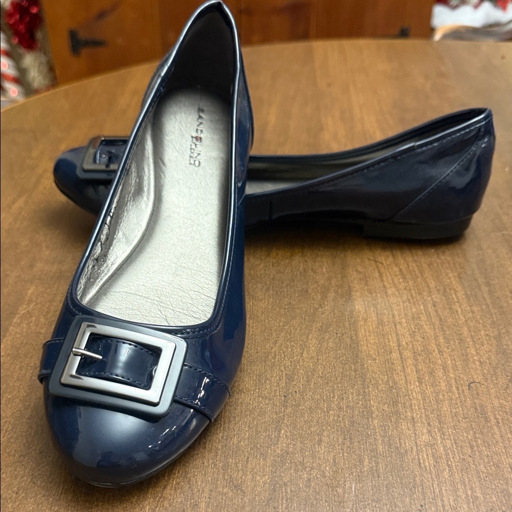 Bandolino Glossy Navy Flats with Silver Buckle - Picture 3 of 5